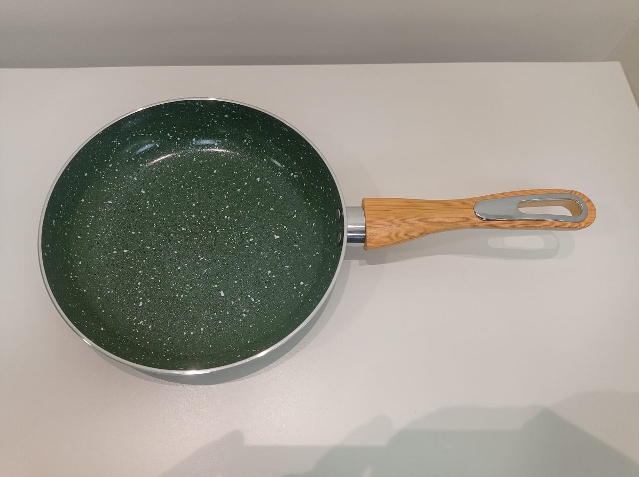 KEMP Non Stick Cookware Granito Gift Set of 4 (Dosa Tawa 28 cm, Fry Pan 25 cm, Kadai with Glass Lid 25 cm) | Dark Green | Non Stick Ceramic Coating
