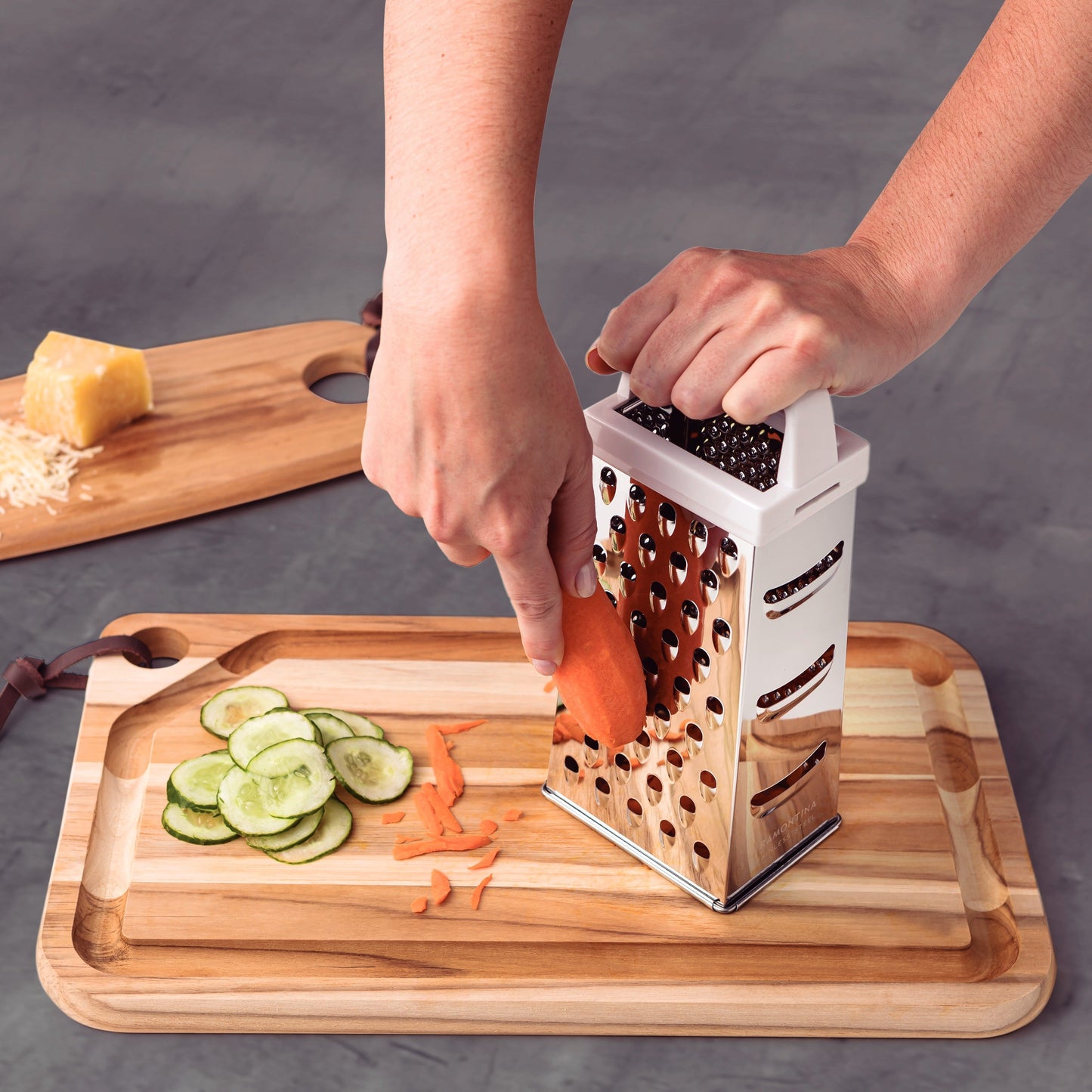 Tramontina Utilitá 4-Sided Grater in Stainless Steel with White ABS Handle